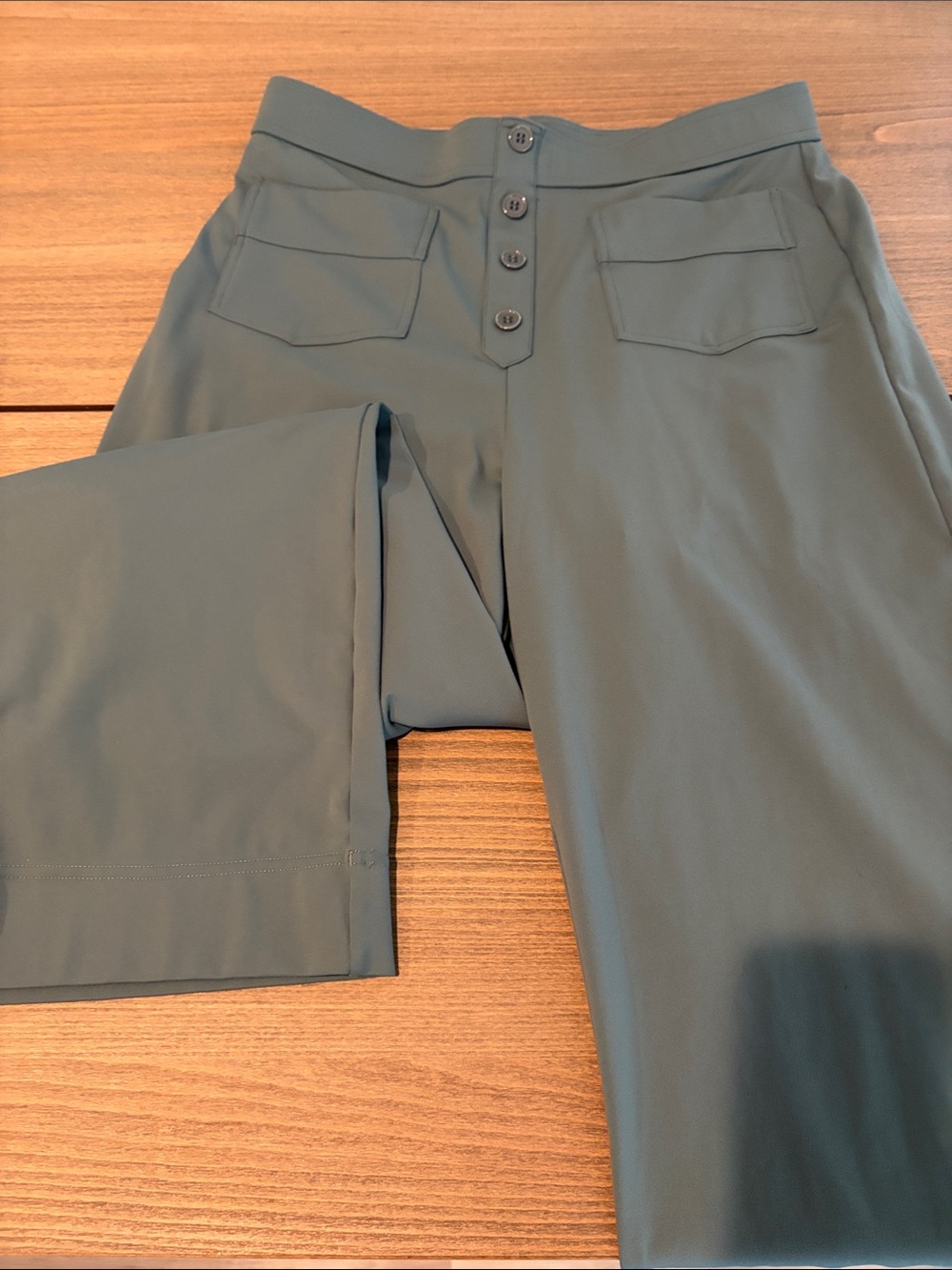 HALARA Wide-Leg High-Rise Pants in Slate Green